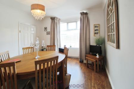 4 bedroom Semi-detached house for sale in Marlborough Road, Town Moor, Doncaster, DN2