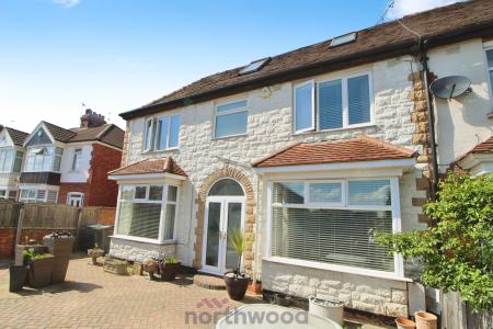 4 bedroom Semi-detached house for sale in Marlborough Road, Town Moor, Doncaster, DN2