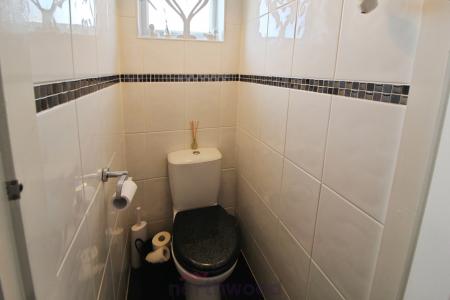 4 bedroom Semi-detached house for sale in Marlborough Road, Town Moor, Doncaster, DN2