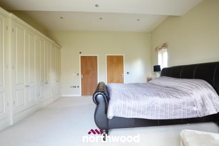 2 bedroom Mews house for sale in Milestone Court, Bessacarr, Doncaster, DN4