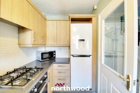 2 bedroom Terraced House for sale in Parkgate, Goldthorpe, S63