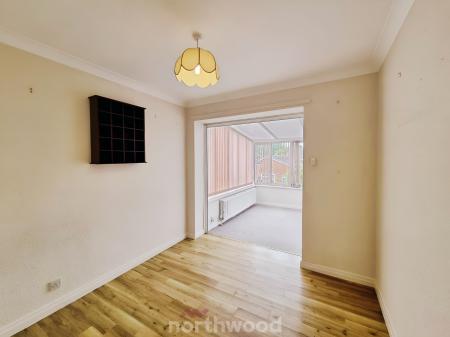 2 bedroom Detached house for sale in Riverside Drive, Sprotbrough, Doncaster, DN5