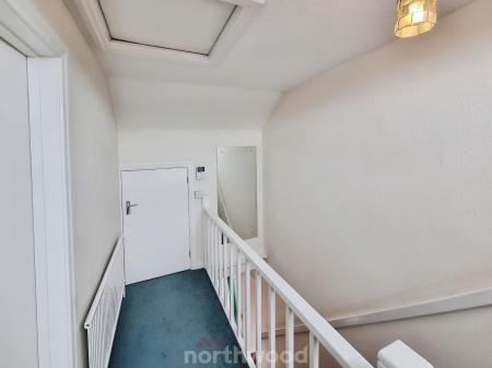 2 bedroom Detached house for sale in Riverside Drive, Sprotbrough, Doncaster, DN5