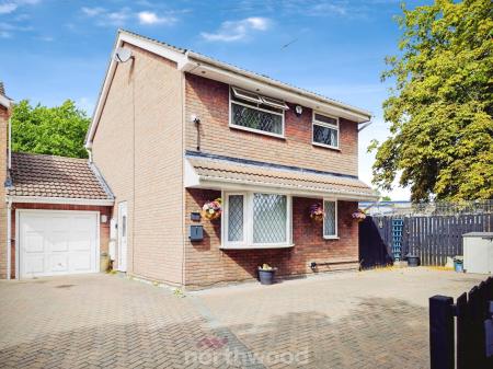 3 bedroom Detached house for sale in Sandford Court, Balby, Doncaster, DN4