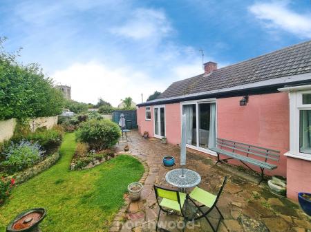 2 bedroom Bungalow for sale in Shires Close, Sprotbrough, Doncaster, DN5