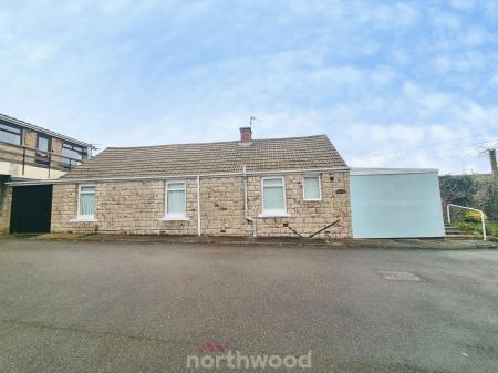 2 bedroom Bungalow for sale in Shires Close, Sprotbrough, Doncaster, DN5