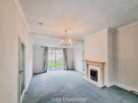 2 bedroom Bungalow for sale in Shires Close, Sprotbrough, Doncaster, DN5