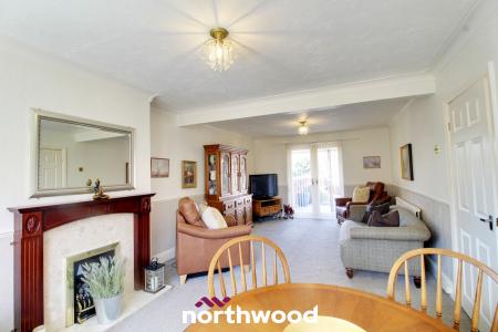 3 bedroom Semi-detached house for sale in St Annes Road, Belle Vue, Doncaster, DN4