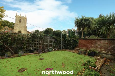 1 bedroom Detached bungalow for sale in Wensley Cresent, Bessacarr, Doncaster, DN4