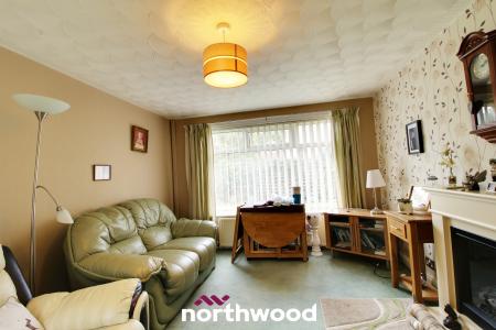 1 bedroom Detached bungalow for sale in Wensley Cresent, Bessacarr, Doncaster, DN4