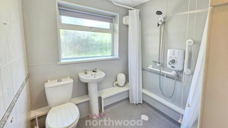 1 bedroom Detached bungalow for sale in Wensley Crescent, Cantley, Doncaster, DN4