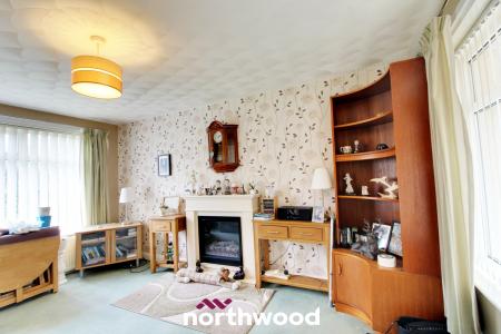 1 bedroom Detached bungalow for sale in Wensley Cresent, Bessacarr, Doncaster, DN4