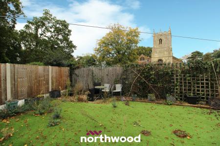 1 bedroom Detached bungalow for sale in Wensley Cresent, Bessacarr, Doncaster, DN4