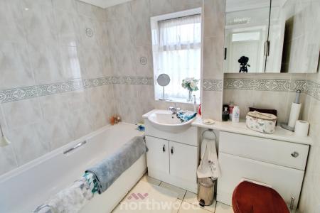3 bedroom Semi-detached house for sale in Wicklow Road, Intake, Doncaster, DN2