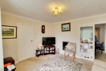 3 bedroom Semi-detached house for sale in Wicklow Road, Intake, Doncaster, DN2