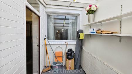 2 bedroom Terraced House for sale in Wrightson Avenue, Warmsworth, Doncaster, DN4