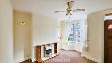 2 bedroom Terraced House for sale in Wrightson Avenue, Warmsworth, Doncaster, DN4