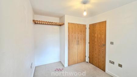 1 bedroom Flat for sale in York Road, Sprotbrough, Doncaster, DN5