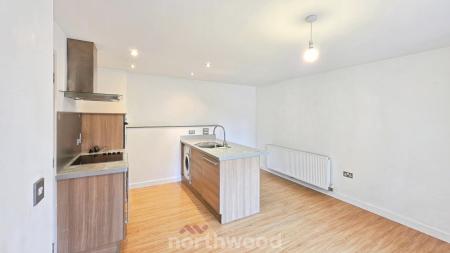 1 bedroom Flat for sale in York Road, Sprotbrough, Doncaster, DN5
