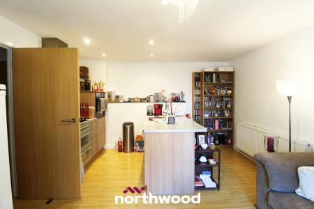 1 bedroom Flat for sale in York Road, Sprotbrough, Doncaster, DN5