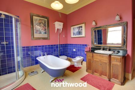 5 bedroom Character Property for sale in Avenue Road, Wheatley, Doncaster, DN2