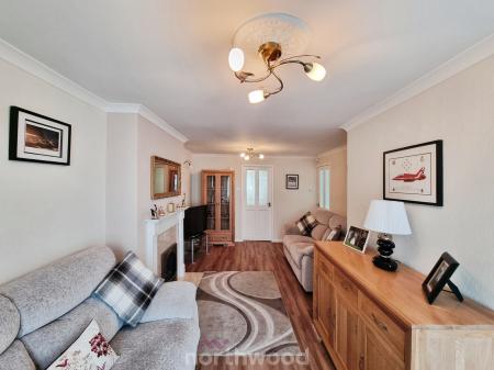 2 bedroom Semi-detached bungalow for sale in Moorfield Drive, Armthorpe, Doncaster, DN3