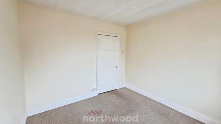 3 bedroom Flat to let in St Helens Road, Belle Vue, Doncaster, DN4