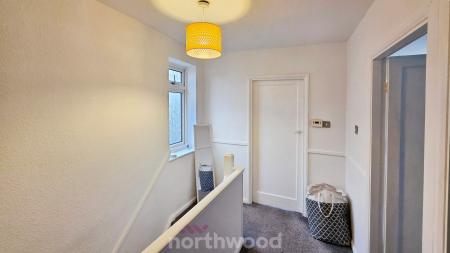 3 bedroom Semi-detached house for sale in Oakhill Road, Wheatley Hills, Doncaster, DN2