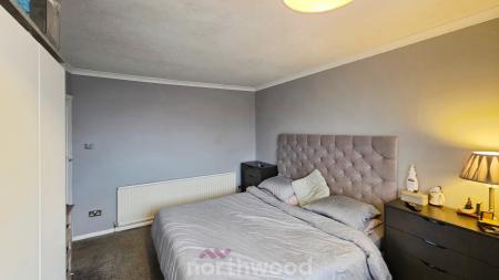 3 bedroom Semi-detached house for sale in Oakhill Road, Wheatley Hills, Doncaster, DN2