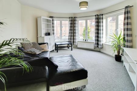 3 bedroom Flat to let in Cavalier Court, Woodfield Plantation, Doncaster, DN4