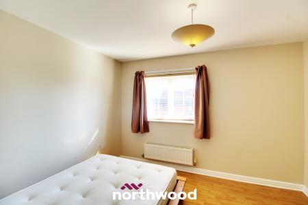 3 bedroom Apartment for sale in Cavalier Court, Woodfield Plantation, Doncaster, DN4