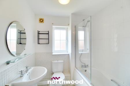 3 bedroom Apartment for sale in Cavalier Court, Woodfield Plantation, Doncaster, DN4