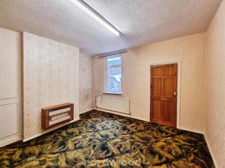 2 bedroom Terraced House for sale in Montague Street, Doncaster, DN1