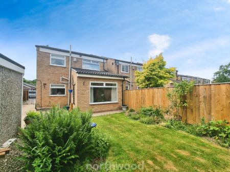 3 bedroom Detached house for sale in Arden Gate, Balby, Doncaster, DN4