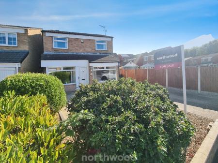 3 bedroom Detached house for sale in Arden Gate, Balby, Doncaster, DN4