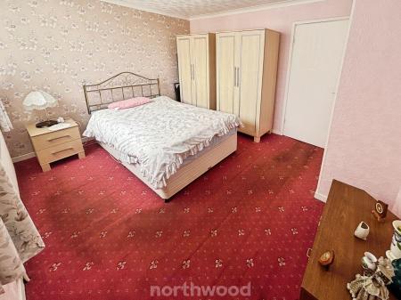 3 bedroom Terraced House for sale in Bootham Crescent, Stainforth, Doncaster, DN7