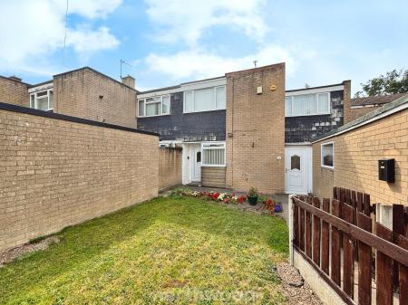 3 bedroom Terraced House for sale in Bootham Crescent, Stainforth, Doncaster, DN7