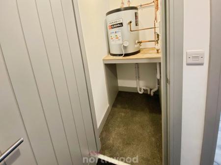 1 bedroom Flat to let in Portland Place, Doncaster, DN1
