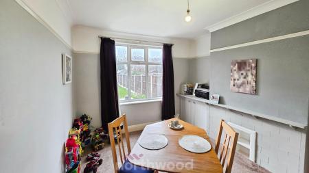 3 bedroom Semi-detached house for sale in Zetland Road, Town Moor, Doncaster, DN2