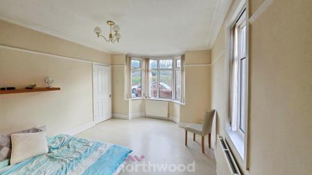 3 bedroom Semi-detached house for sale in Harrowden Road, Wheatley, Doncaster, DN2