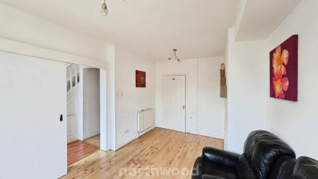 3 bedroom Semi-detached house for sale in Harrowden Road, Wheatley, Doncaster, DN2