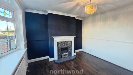 3 bedroom Semi-detached house for sale in Skellow Road, Skellow, Doncaster, DN6