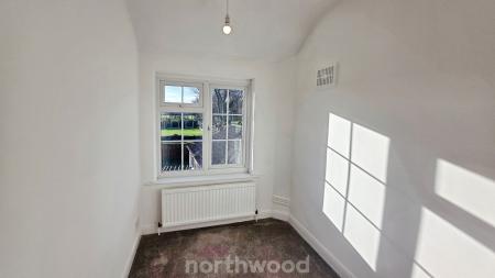 3 bedroom Semi-detached house for sale in Skellow Road, Skellow, Doncaster, DN6