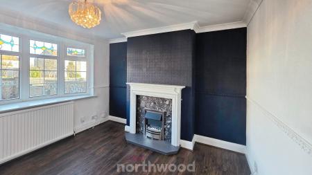 3 bedroom Semi-detached house for sale in Skellow Road, Skellow, Doncaster, DN6