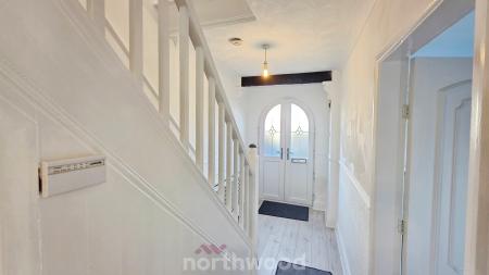 3 bedroom Semi-detached house for sale in Skellow Road, Skellow, Doncaster, DN6