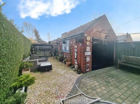 3 bedroom Semi-detached house for sale in Sandringham Road, Town Moor, Doncaster, DN2