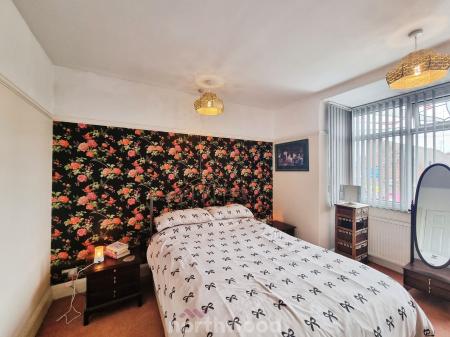 3 bedroom Semi-detached house for sale in Sandringham Road, Town Moor, Doncaster, DN2
