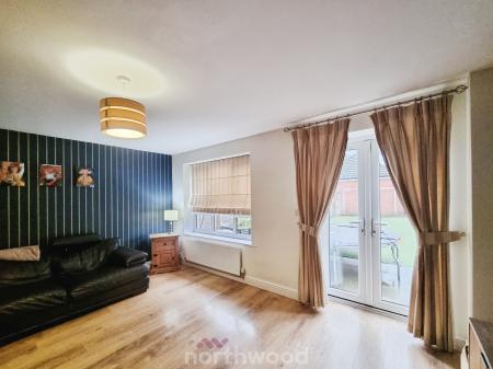 3 bedroom Semi-detached house for sale in Fulwood Drive, Balby, Doncaster, DN4