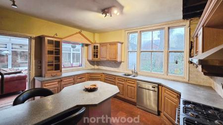 4 bedroom Character Property for sale in Avenue Road, Doncaster, DN2