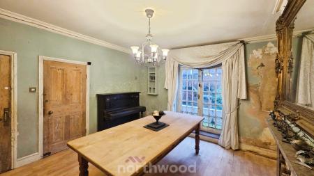 4 bedroom Character Property for sale in Avenue Road, Doncaster, DN2